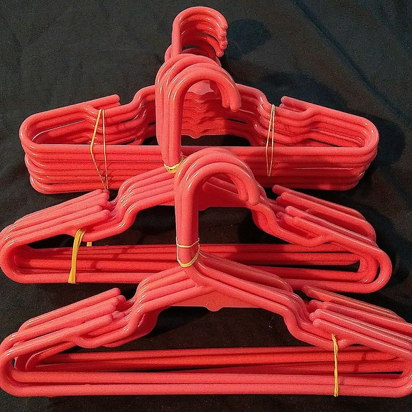 20 Hot Pink Baby Hangers Long C Style Hook - Picture 1 of 8